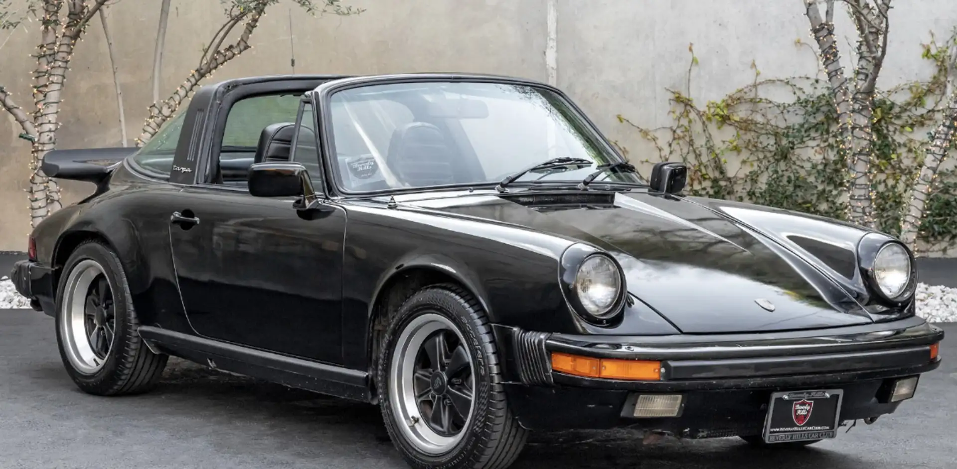 Porsche 911 TARGA - 2