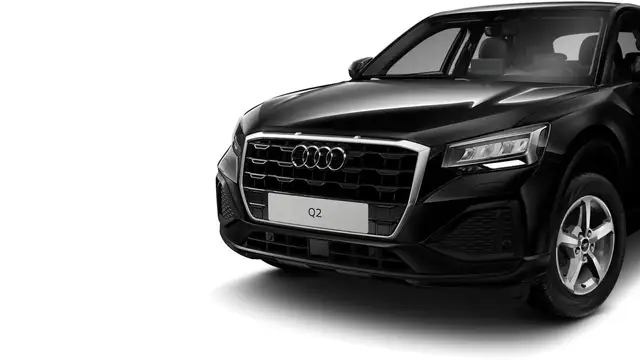 Audi Q2 view 6