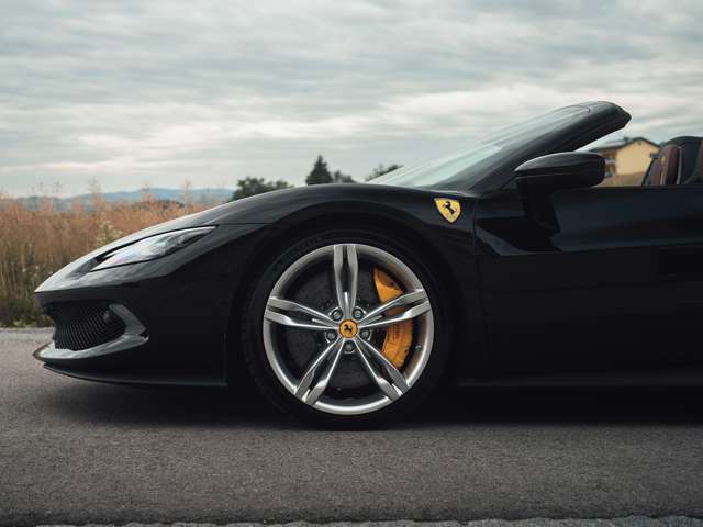 Ferrari 296 GTS RacingSeats/Carbon-LED/Lift/CarPlay