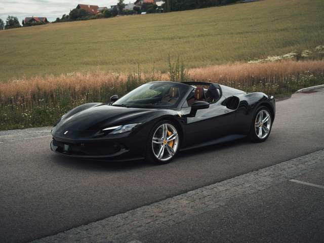 Imagine Ferrari 296 GTS RacingSeats/Carbon-LED/Lift/CarPlay