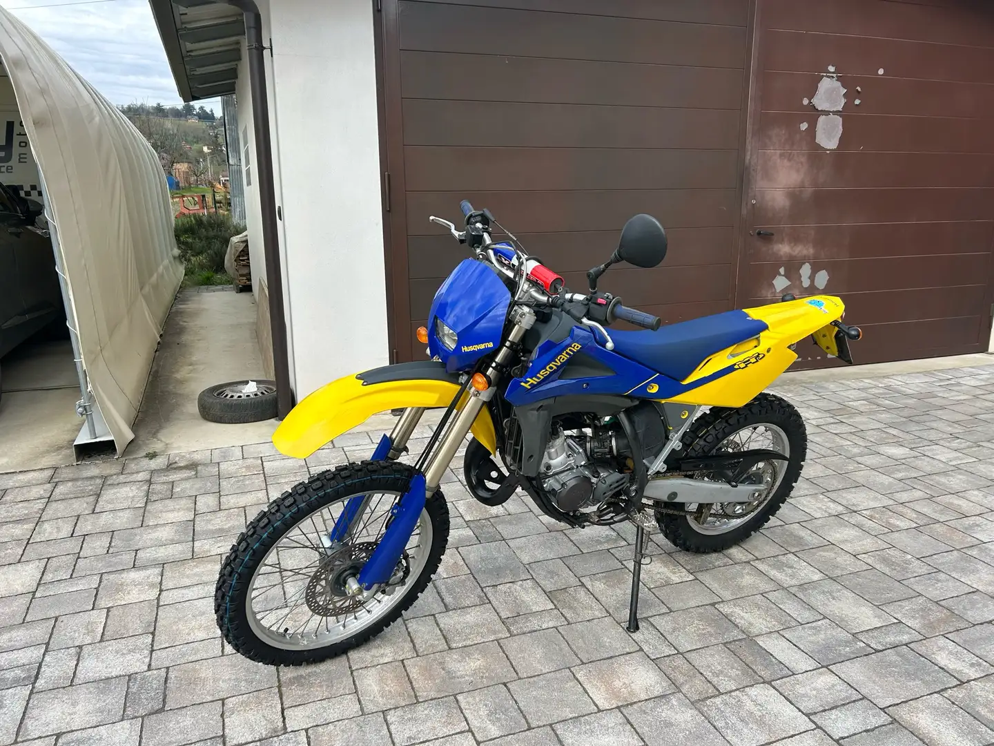 Husqvarna WR 125 enduro - 1