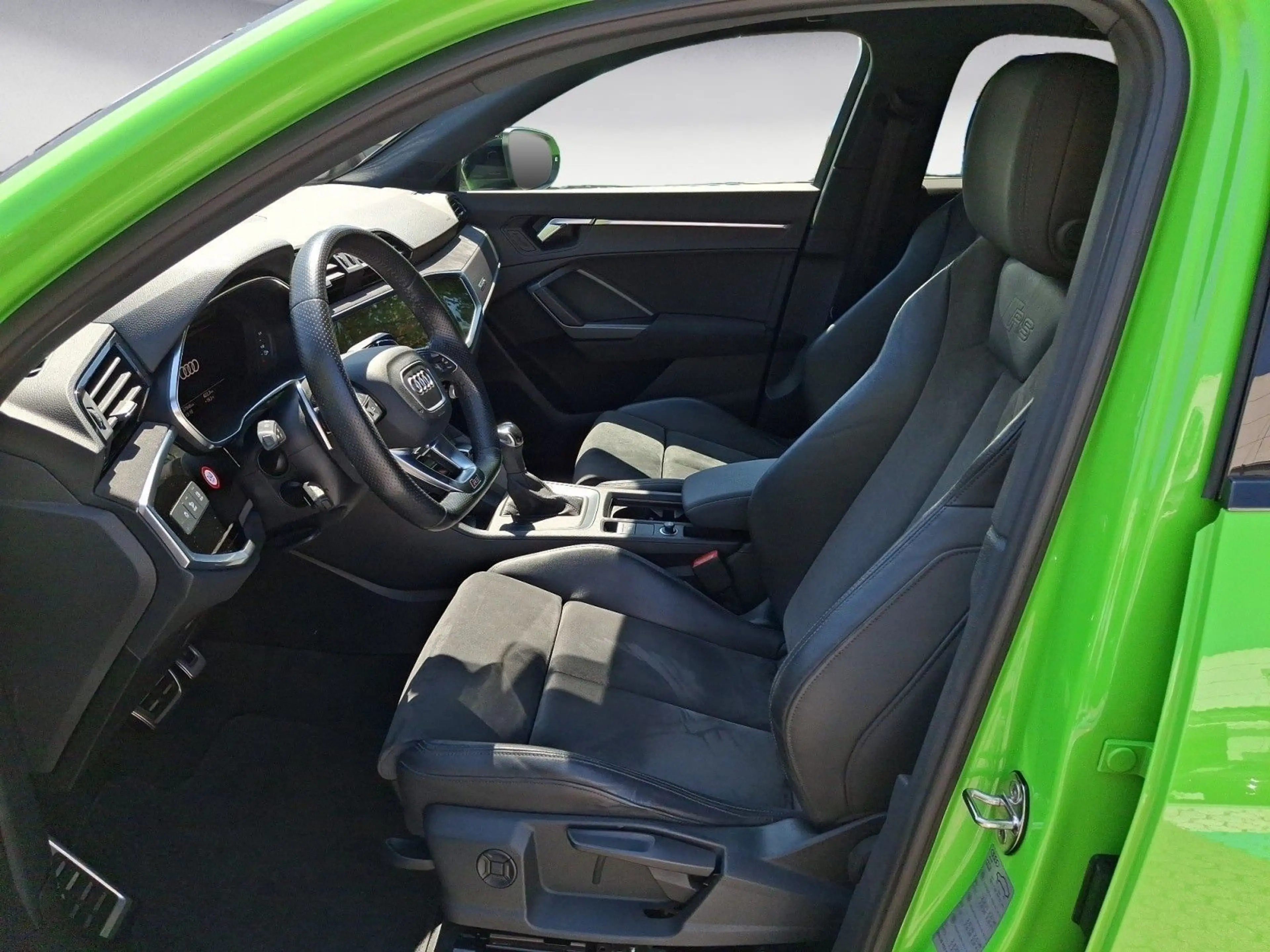 Audi RS Q3 . — photo 10