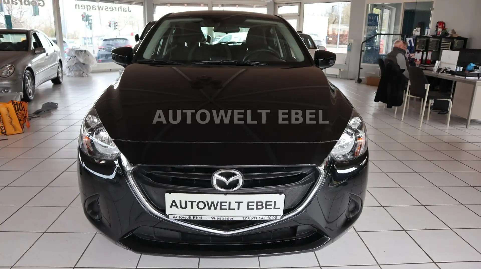 Mazda 2 Lim.90PS*KLIMAAUT.*SHZ*FREISPR.*KUNDENAUFTRAG* Schwarz - 2