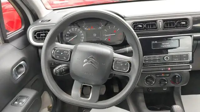 Citroen C3 view 8