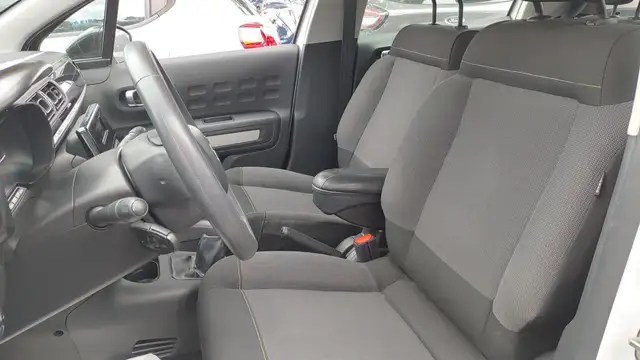 Citroen C3 view 10