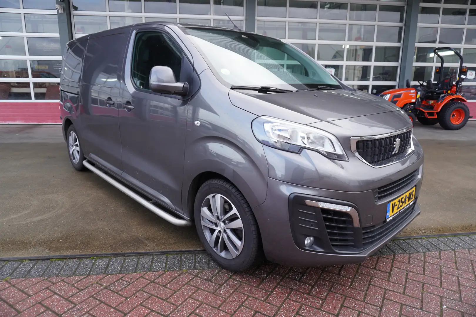 Peugeot Expert 227S 2.0 BlueHDI 180 Premium Pack Automaat nr.V101 Grigio - 2