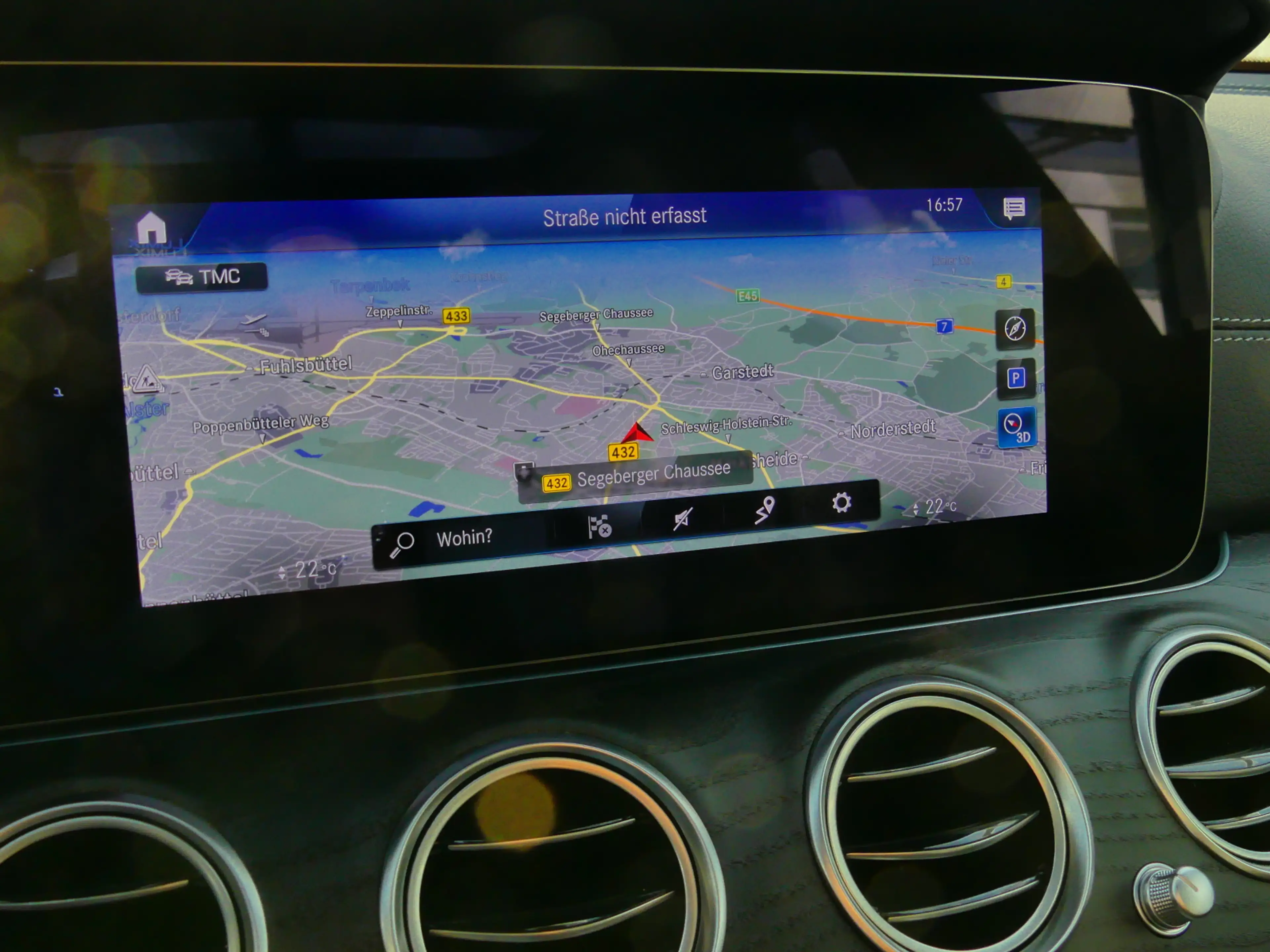 Mercedes-Benz E 450 E 450 T AMG 4M Distronic+360°Kam+Pano+StdHzg+AHK — photo 14
