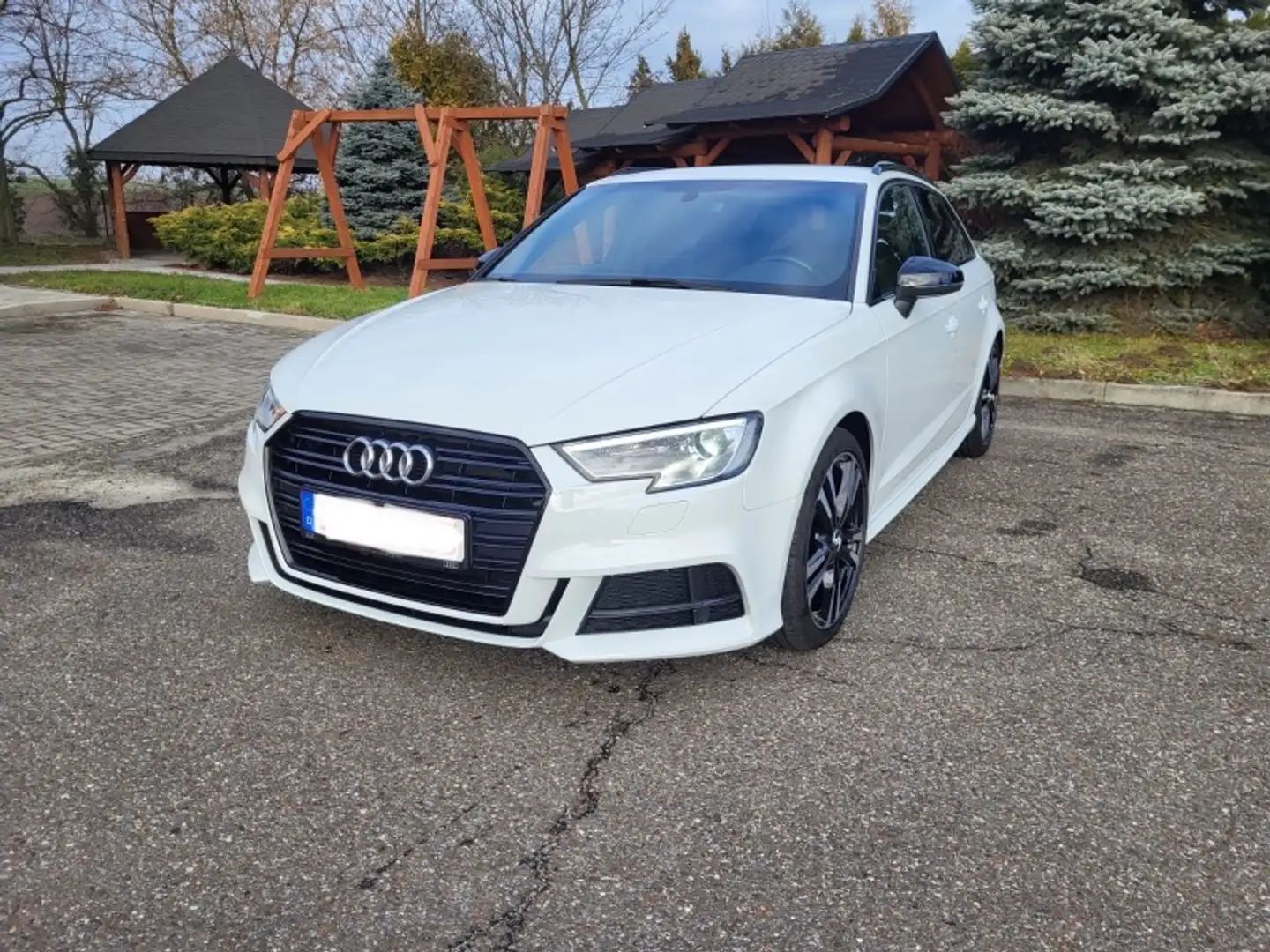 Audi A3 s-line 1.5 dsg Biały - 1