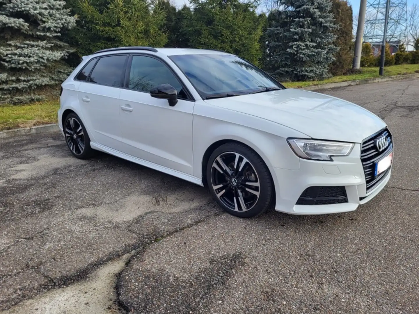 Audi A3 s-line 1.5 dsg Biały - 2