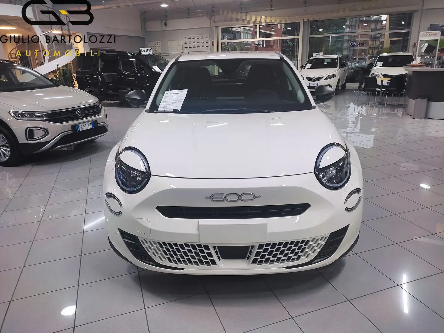 Fiat 600 600 Hybrid 110 CV DCT MHEV Bianco - 1