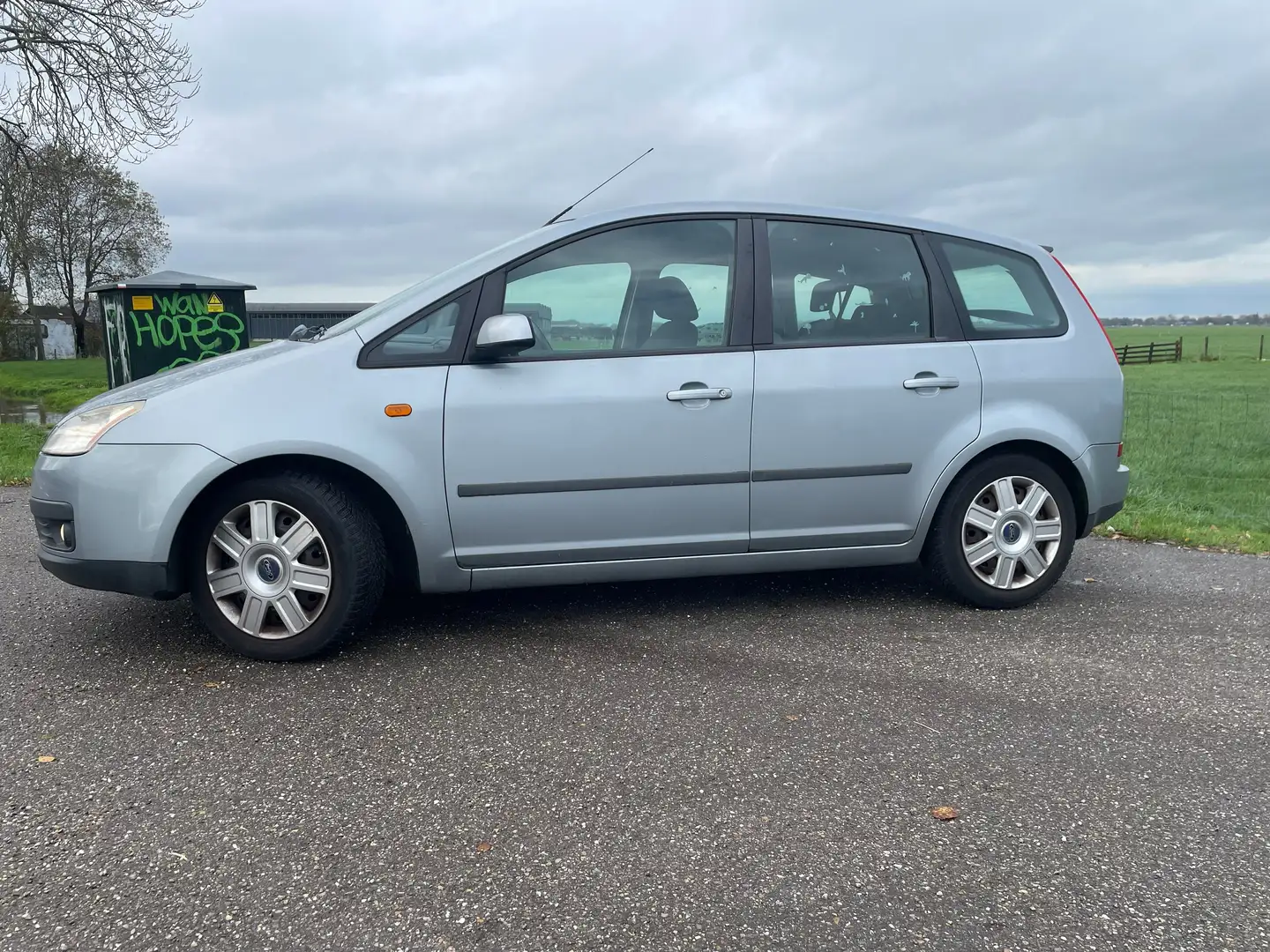 Ford Focus C-Max Focus C-Max 1.6-16V Trend Šedá - 2