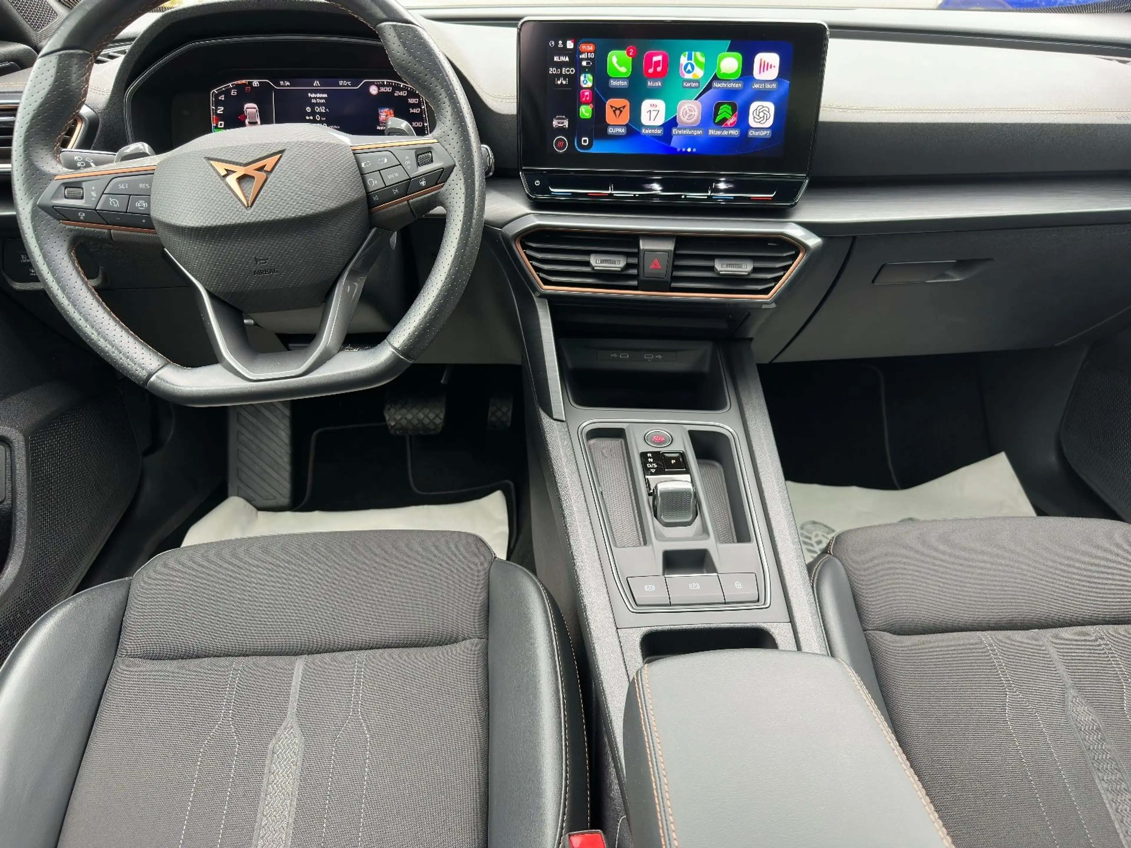 CUPRA Formentor e-Hybrid *1HD/Pano/ACC/Side/Lane/LED* — photo 10
