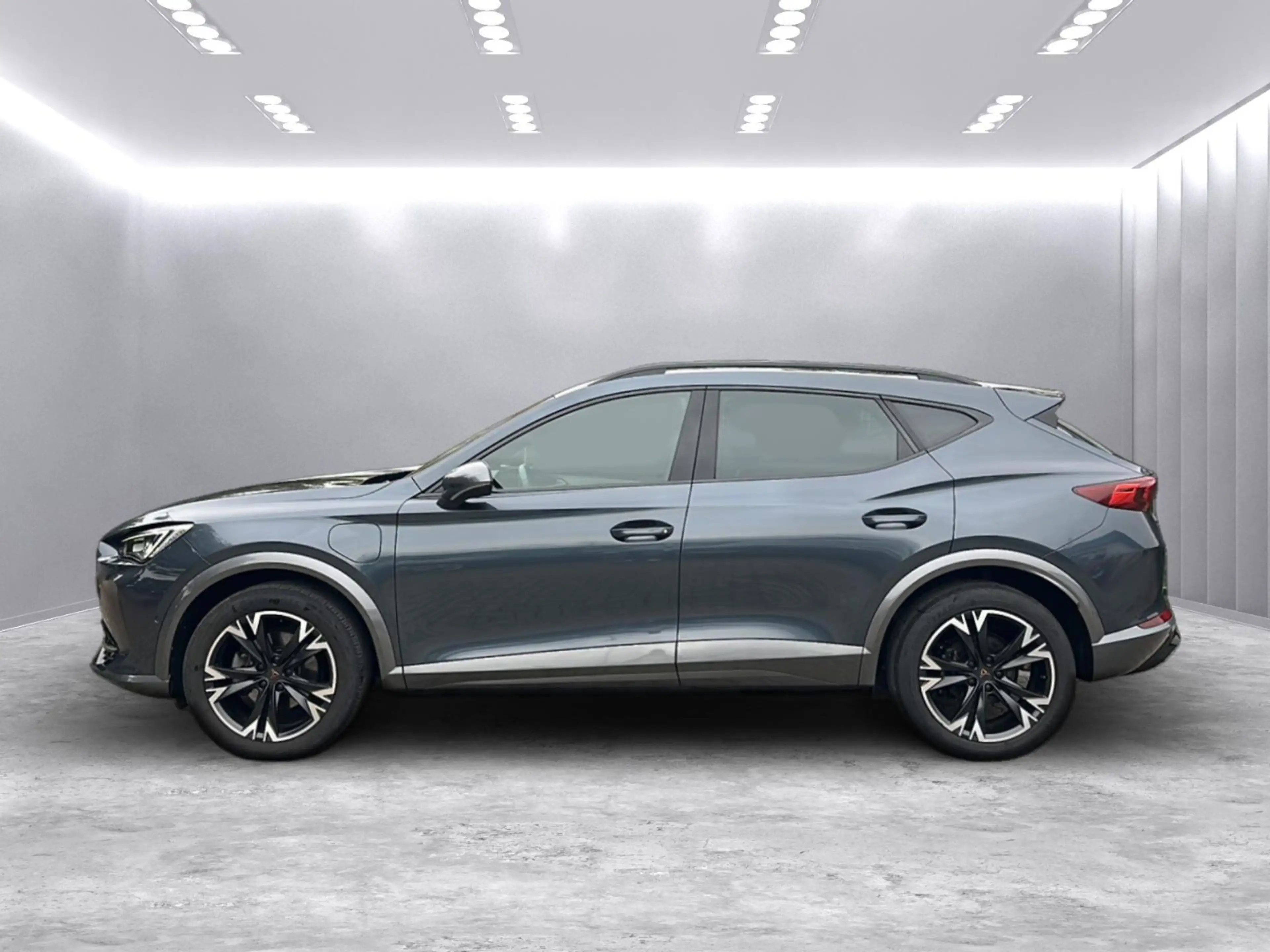 CUPRA Formentor e-Hybrid *1HD/Pano/ACC/Side/Lane/LED* — photo 8
