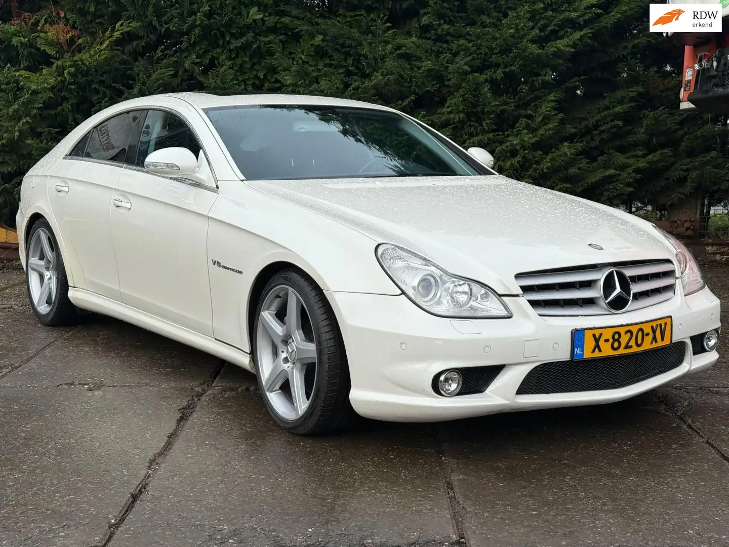 Mercedes-Benz CLS 55 AMG V8 Kompressor 476PK Full option 149dkm Weiß - 1