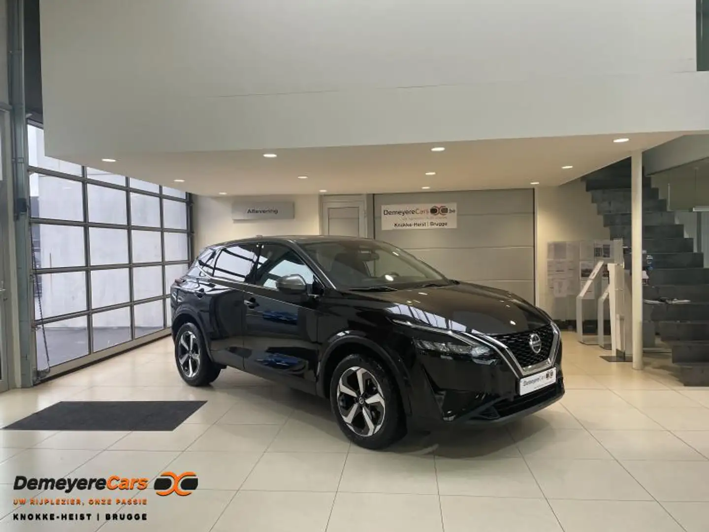 Nissan Qashqai n-connecta Zwart - 1