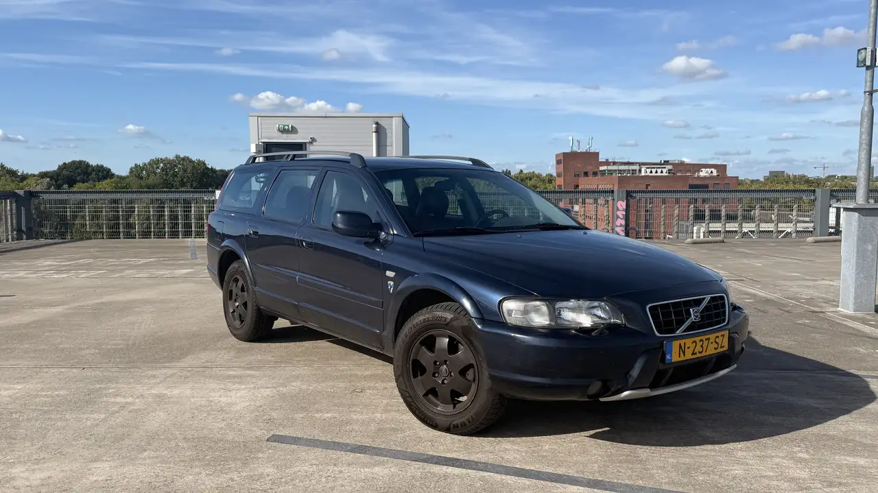 Volvo V70 XC70 2.4 T5, foto 1