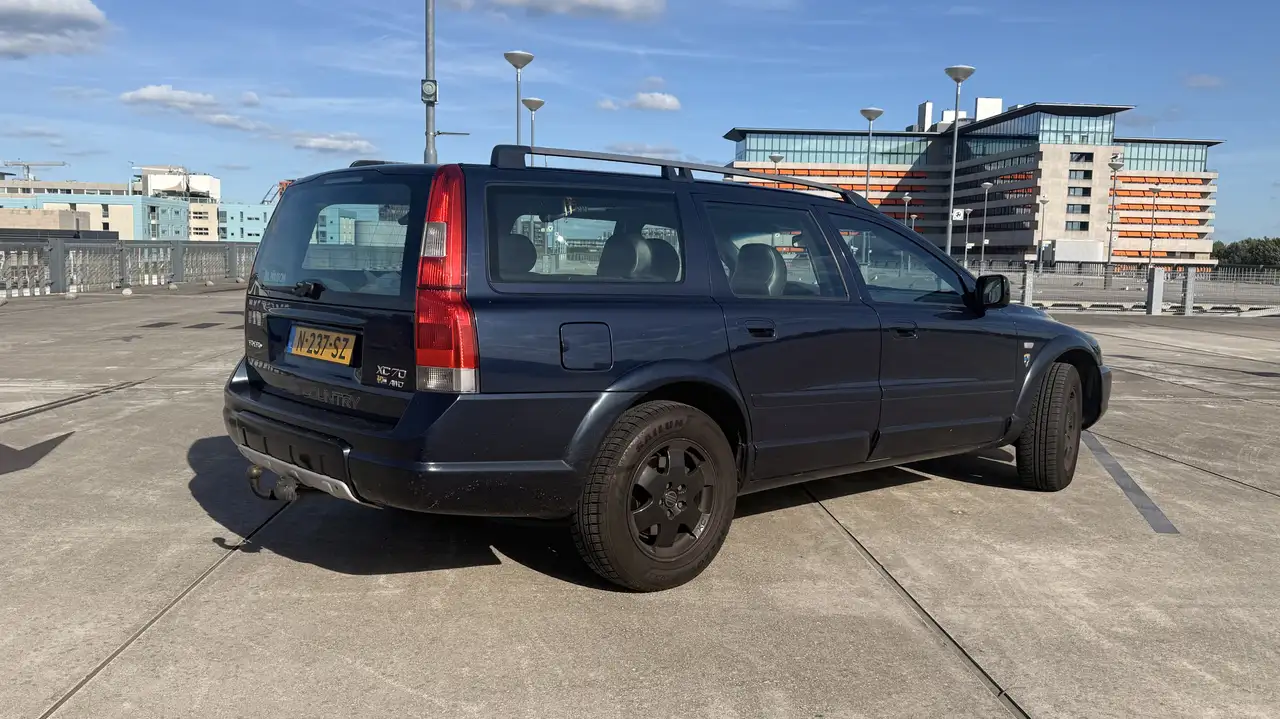 Volvo V70 XC70 2.4 T5, foto 2