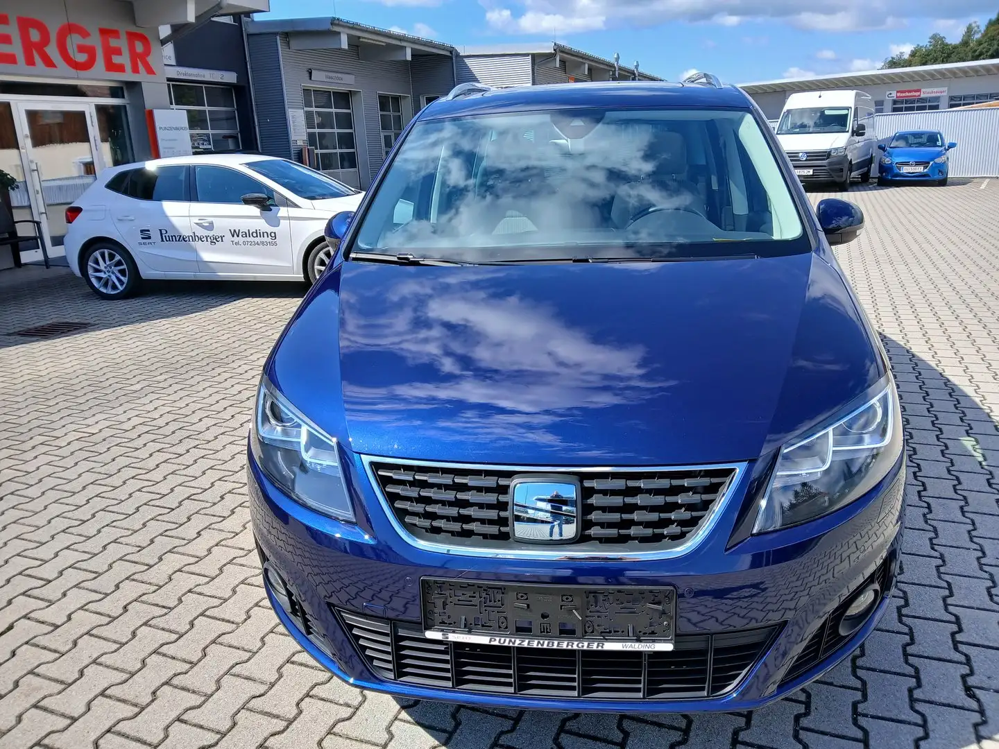 SEAT Alhambra Executive TDI Bleu - 2