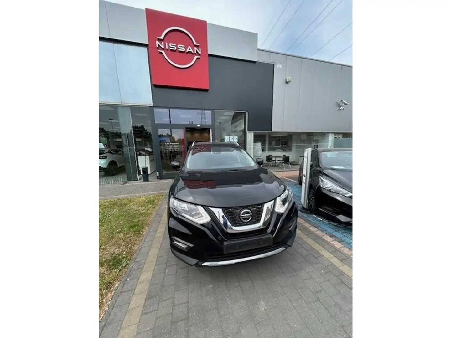 Nissan X-Trail N-Connecta Negro - 2