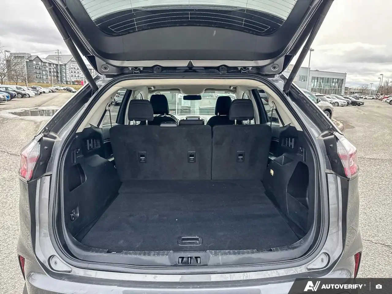 Ford Edge снимка Ford Edge