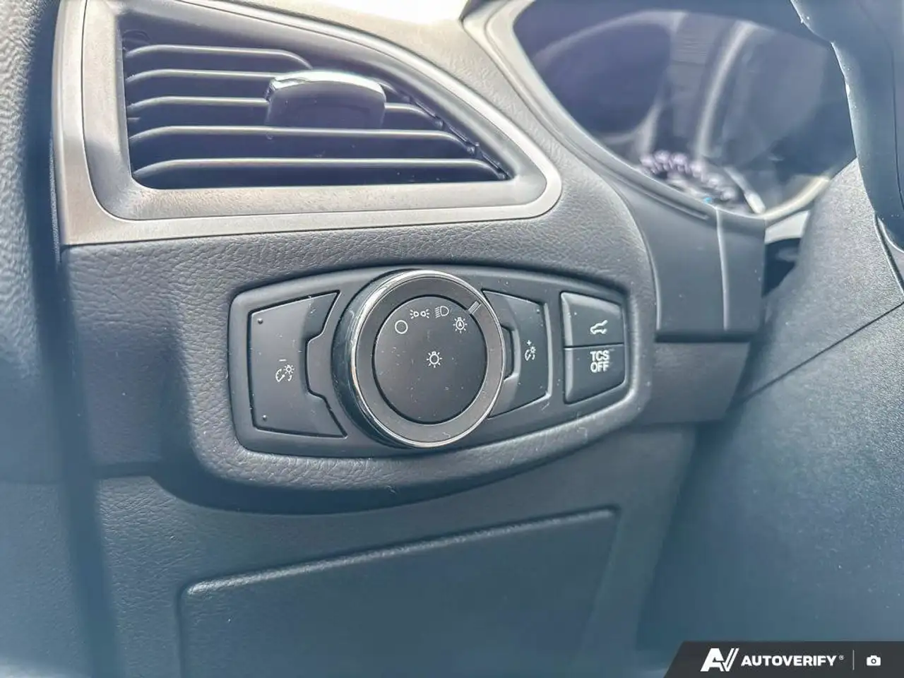 Ford Edge снимка Ford Edge