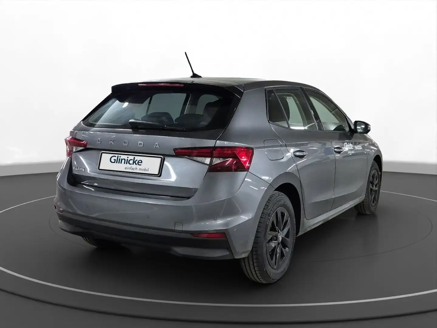 Skoda Fabia 1.0 TSI Selection Grau - 2