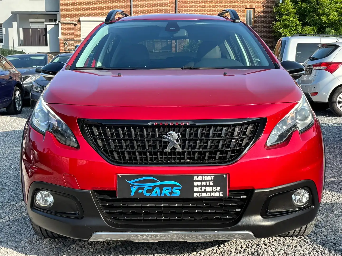 Peugeot 2008 1.6 BlueHDi //GT-LINE// Rouge - 2