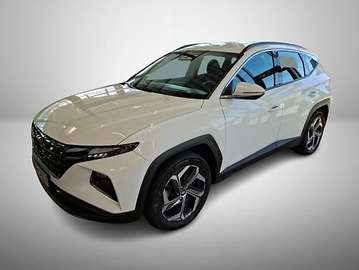 1.6 PHEV MJ22 4WD Aut.*Virtual*LED*Navi*C