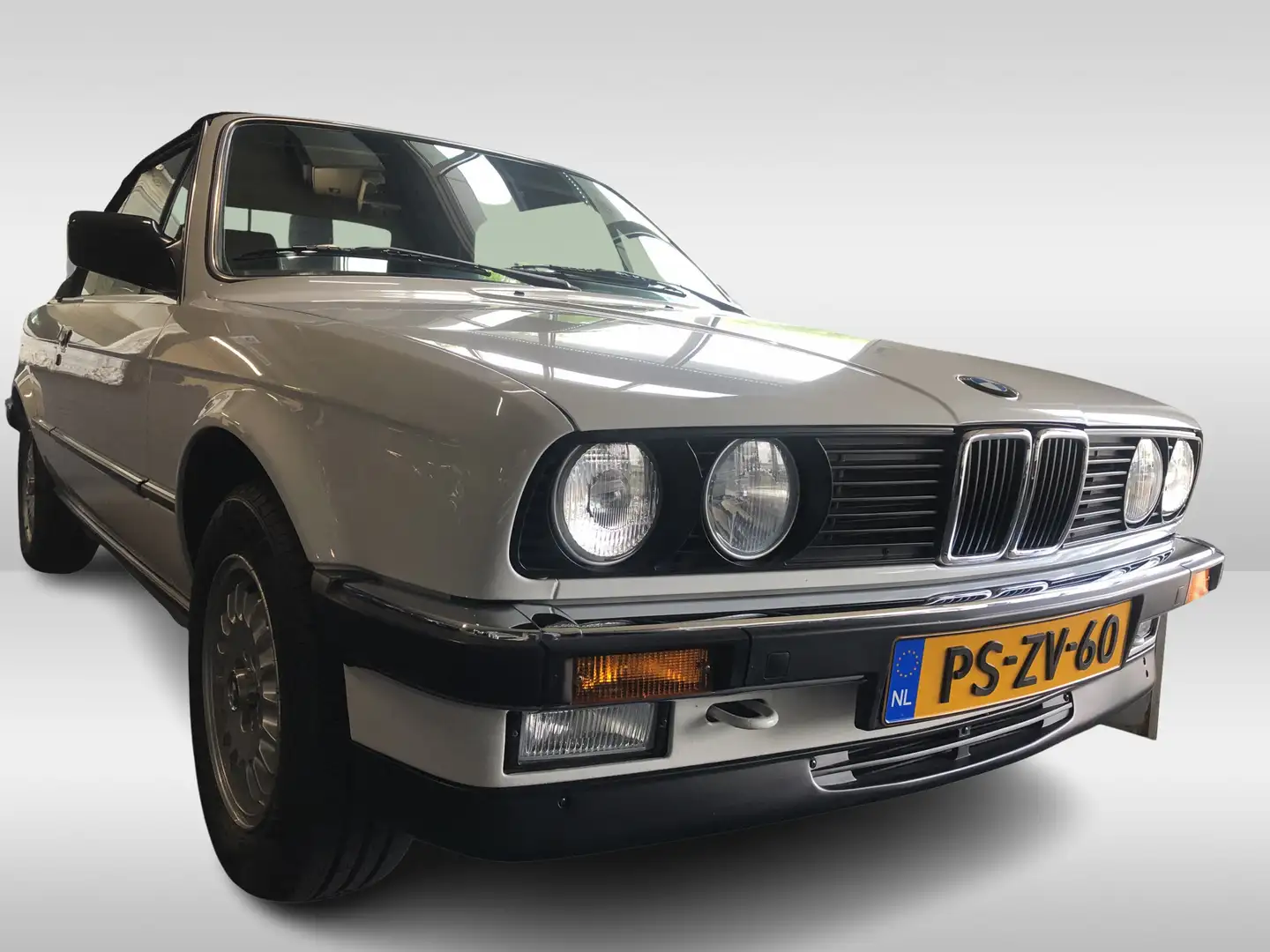BMW 325 3-serie 325i (E30) Cabrio, Motor 1.000KM, Automaat Bianco - 2