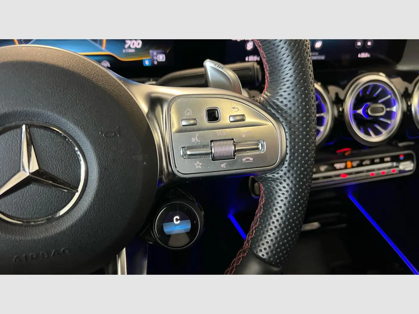 Mercedes-Benz GLB 35 AMG 4Matic 8G-DCT Argent - 2