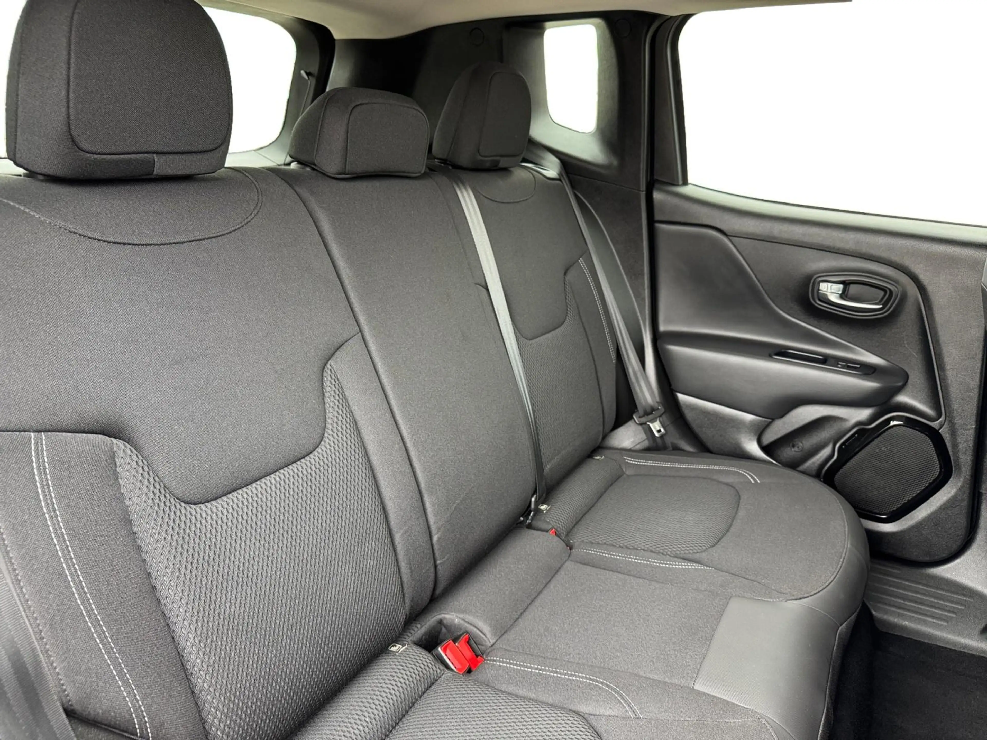 Jeep Renegade 1.4 MultiAir Aut6 Night Eagle ✅ ACC ✅ CarPlay ✅ Na — photo 23