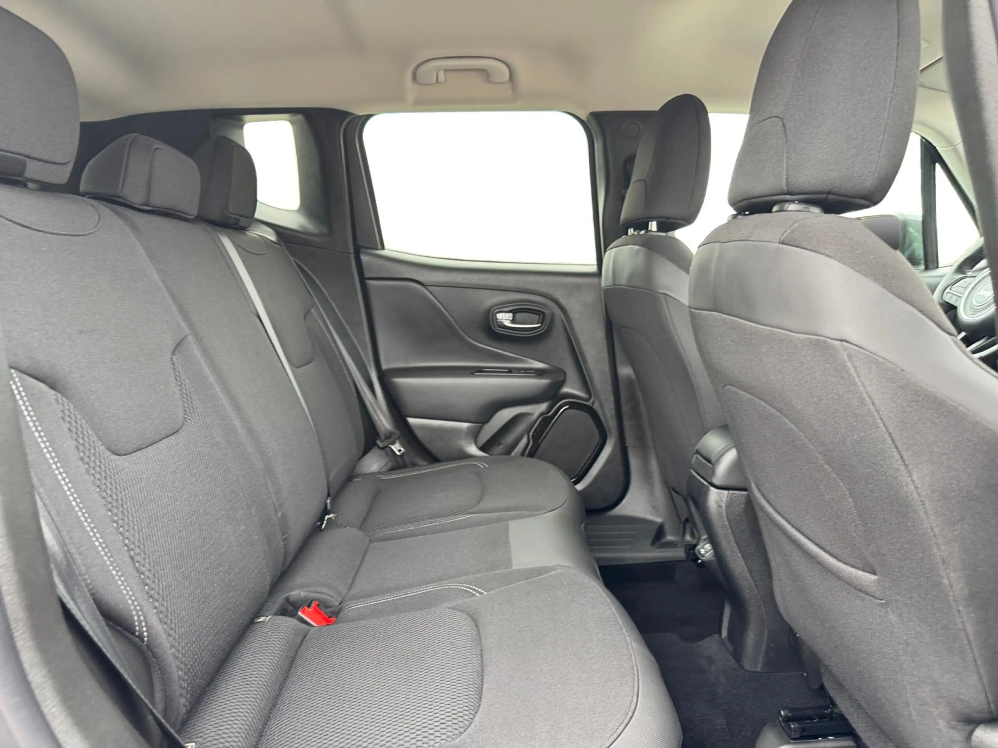 Jeep Renegade 1.4 MultiAir Aut6 Night Eagle ✅ ACC ✅ CarPlay ✅ Na — photo 24