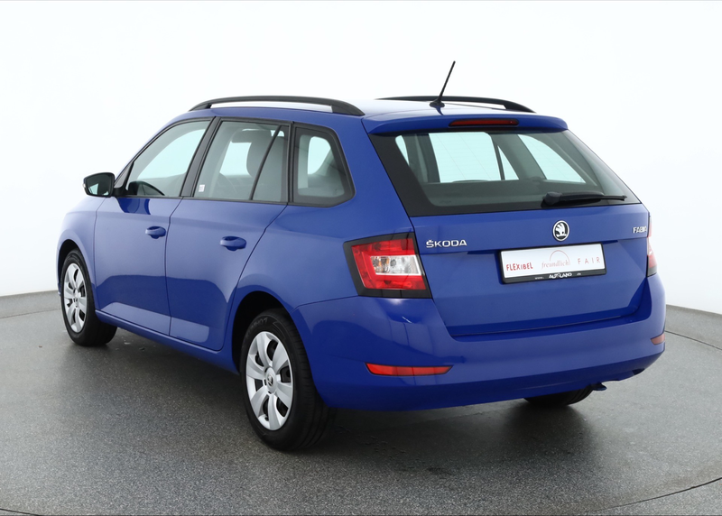 Skoda Fabia Combi 1.0 MPI Active Klima USB Bluetooth — photo 3