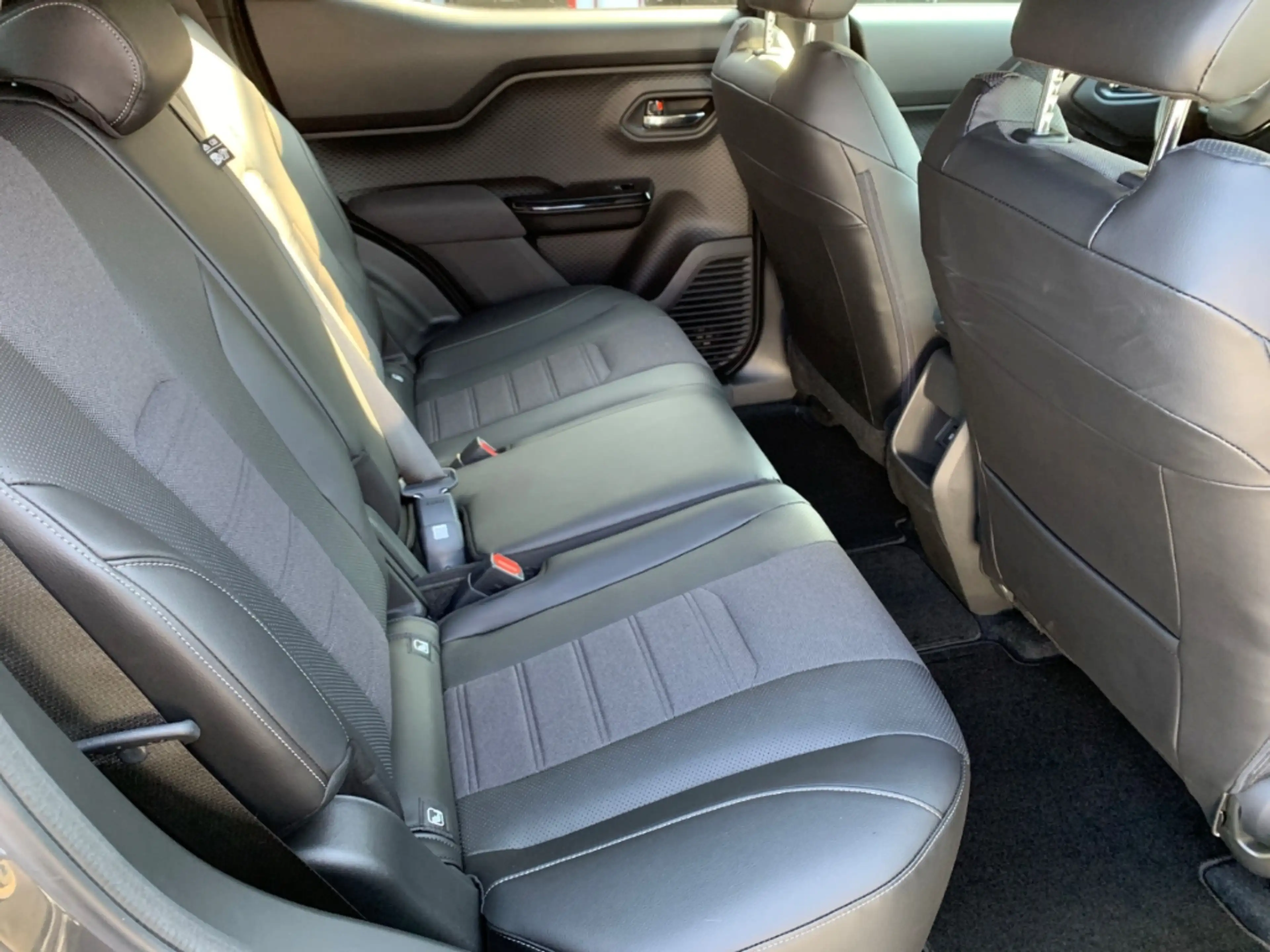 Toyota Urban Cruiser 61 kWh Lounge JBL+360°Kamera+uvm. — photo 7