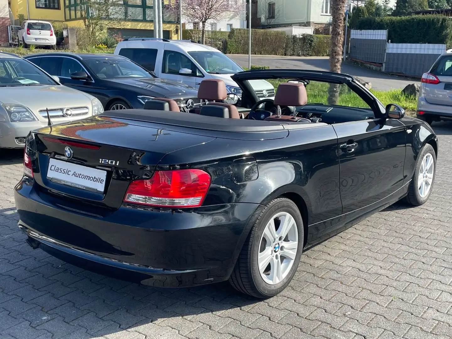 BMW 120 i Cabrio *Klimaanlage*Tempomat*Einparkhilfe Schwarz - 2