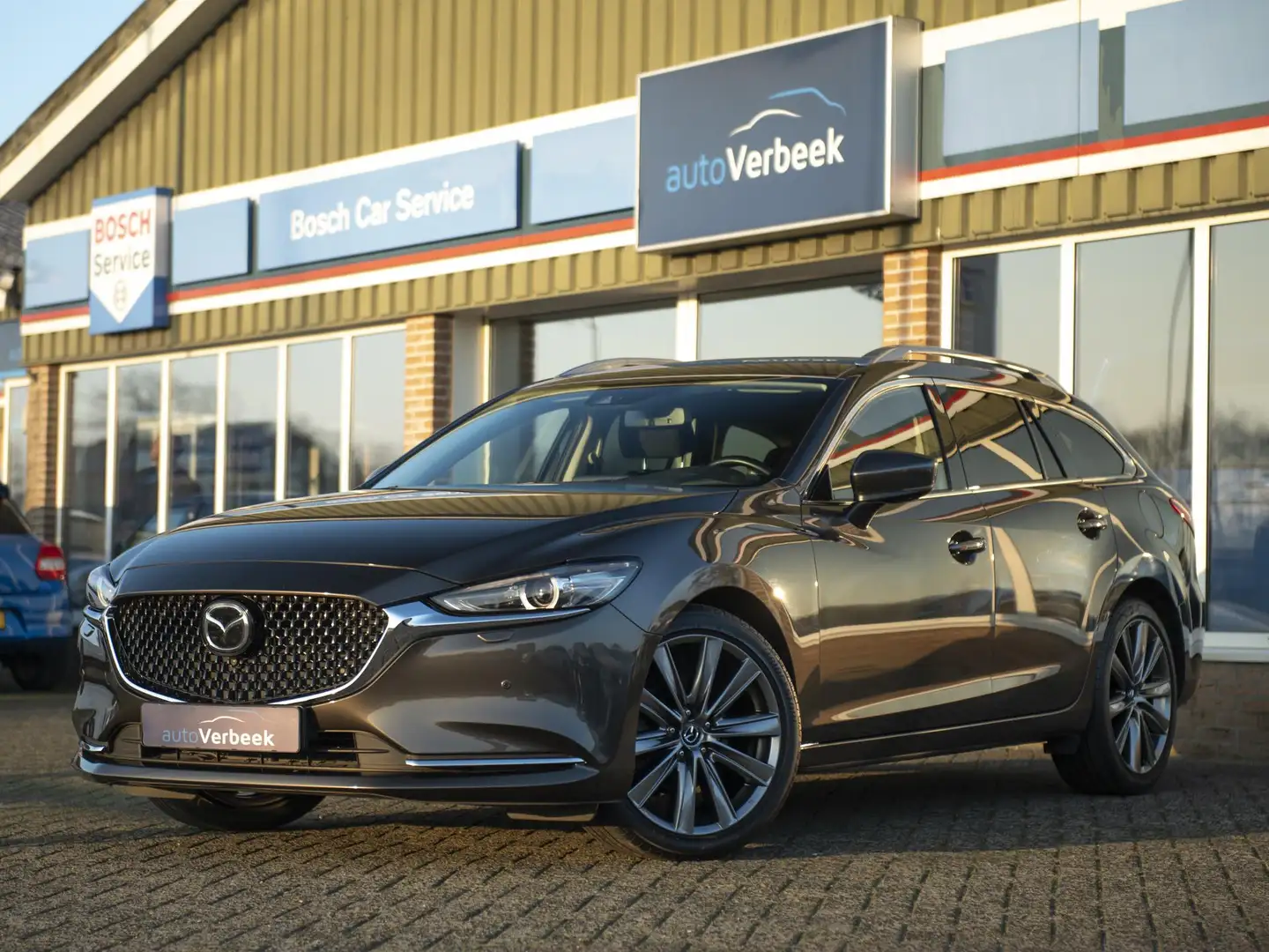 Mazda 6 Sportbreak 2.5 SkyActiv-G 194pk Aut. | Navi | Matr Grijs - 1