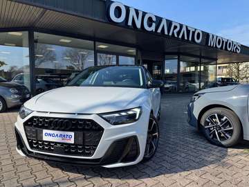 A1 Sportback 30 1.0 S-Line Identity Black 116cv s-tronic