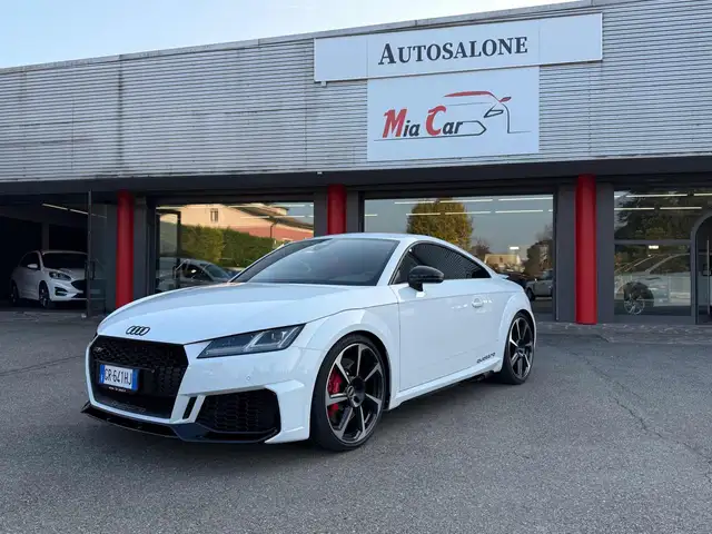 Audi TT RS 2.5 TFSI quattro S tronic