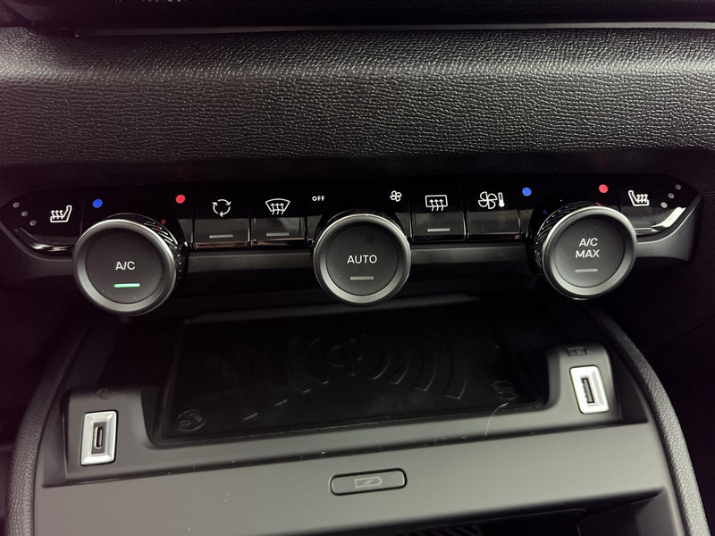 Citroen C4 Lim. Max 1.2 RFK*NAVI*SHZ*uvm — photo 14