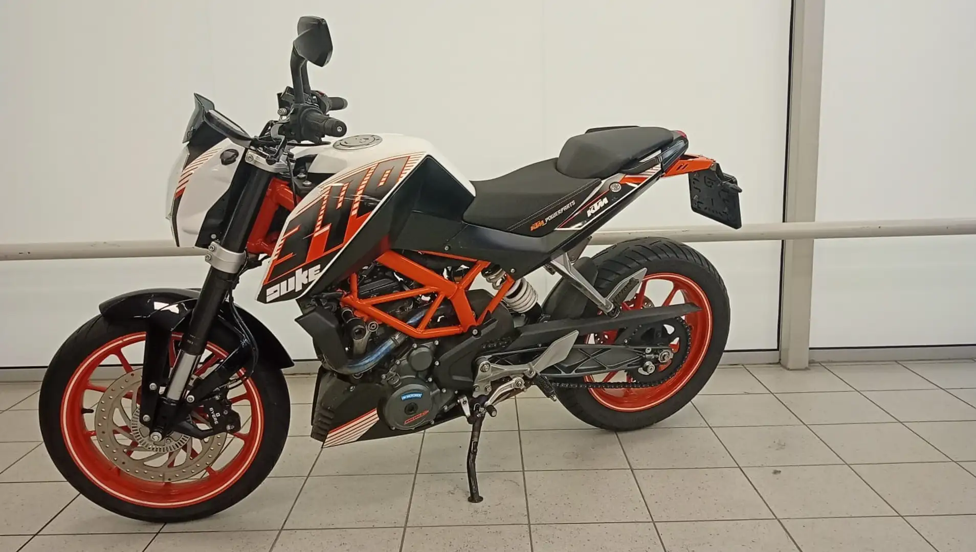 KTM 390 Duke Oranje - 2