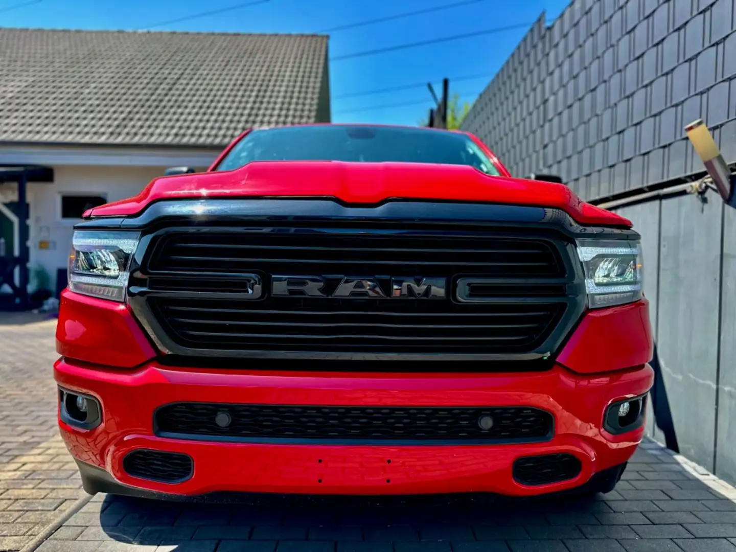 Dodge RAM 5,7 V8 HEMI-WIDEBODY/RED WARLOCK-6.SITZER Rot - 1