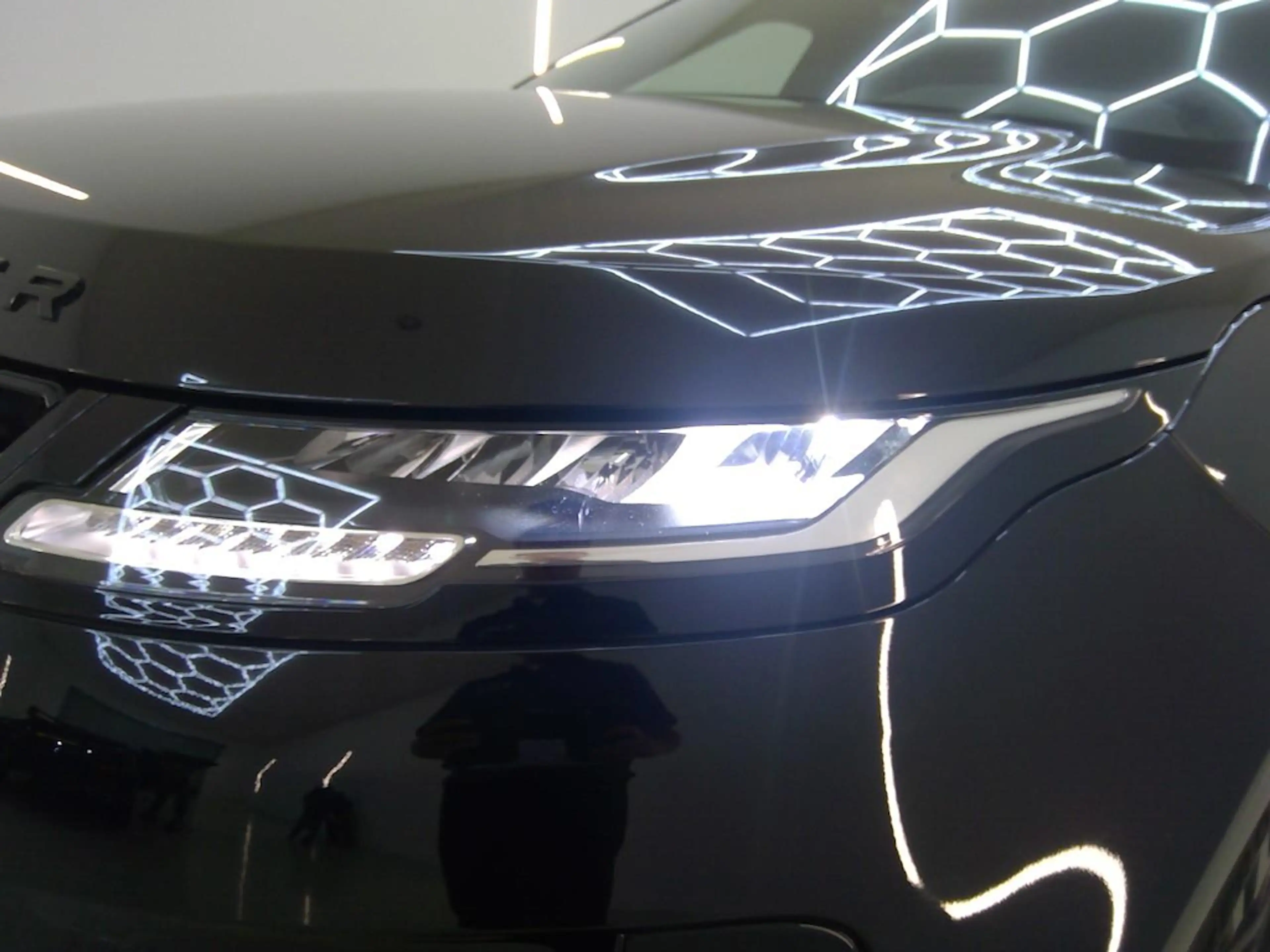 Land Rover Range Rover Evoque 1.5 P300e PHEV AWD NL-AUTO | BLACK PACK | SURROUND — photo 13