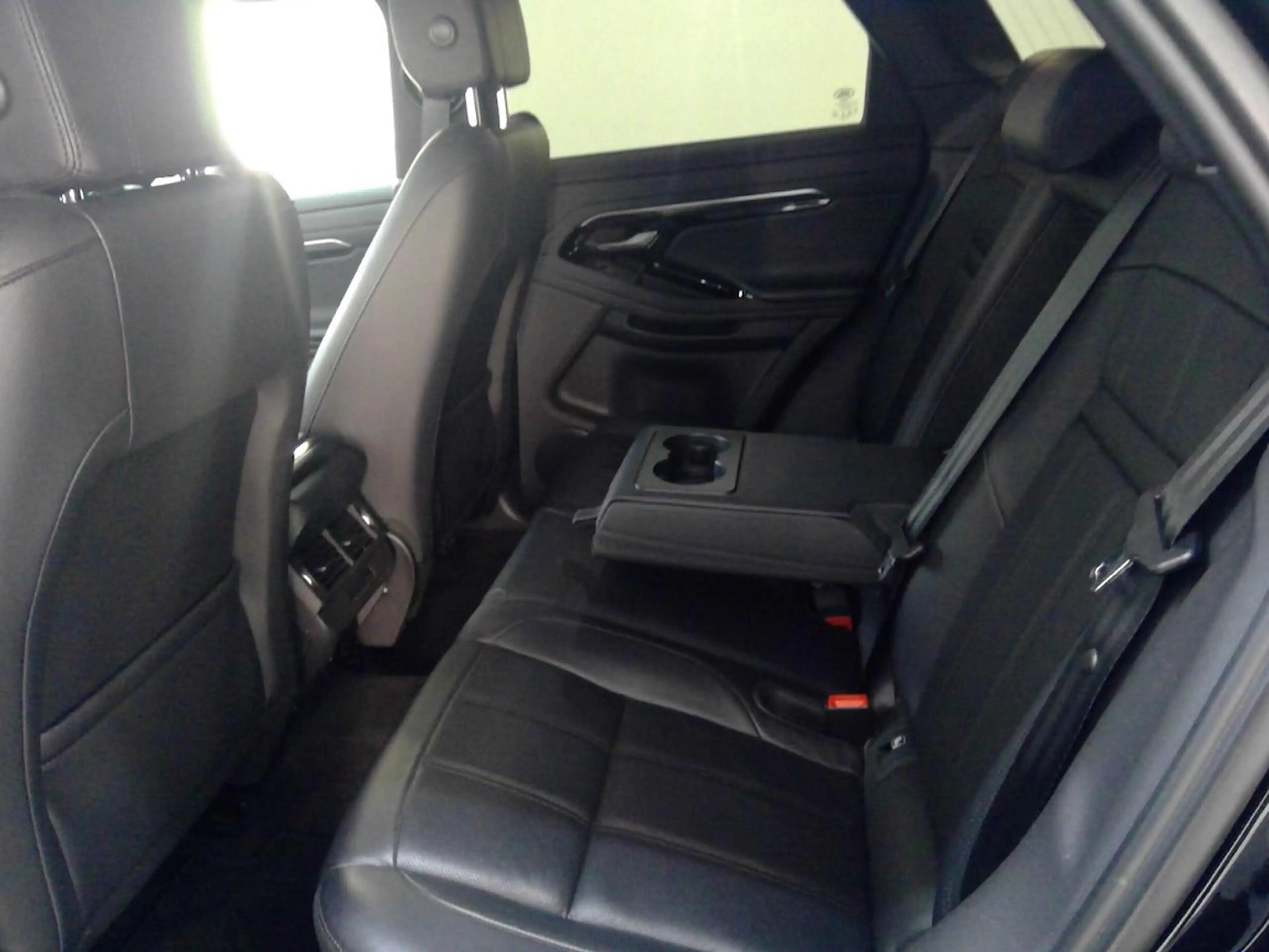 Land Rover Range Rover Evoque 1.5 P300e PHEV AWD NL-AUTO | BLACK PACK | SURROUND — photo 10