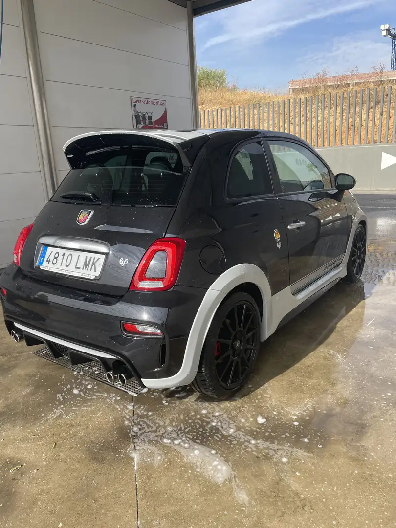 Abarth 695 1.4T JET 70 ANIVERSARIO AUT. 132KW Aniversario - 2