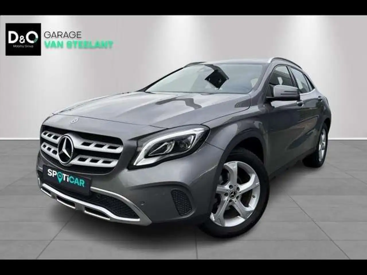 Mercedes-Benz GLA 180
