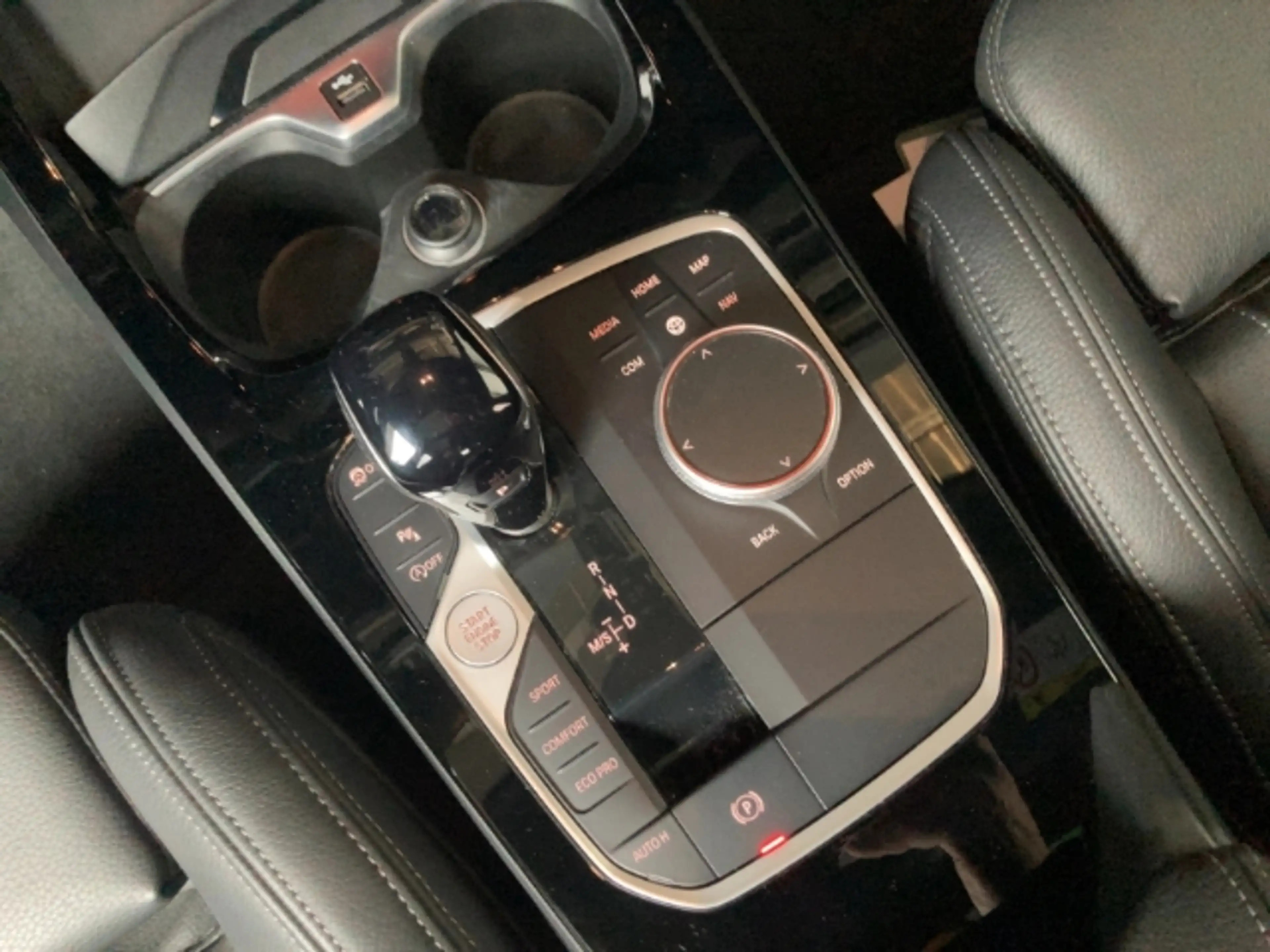 BMW 235 xDrive Gran Coupe HUD El. Panodach Panorama Navi L — photo 11