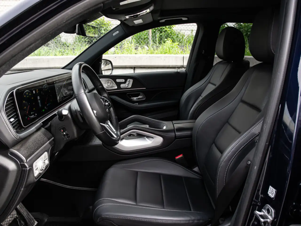 Mercedes-Benz GLE снимка Mercedes-Benz GLE