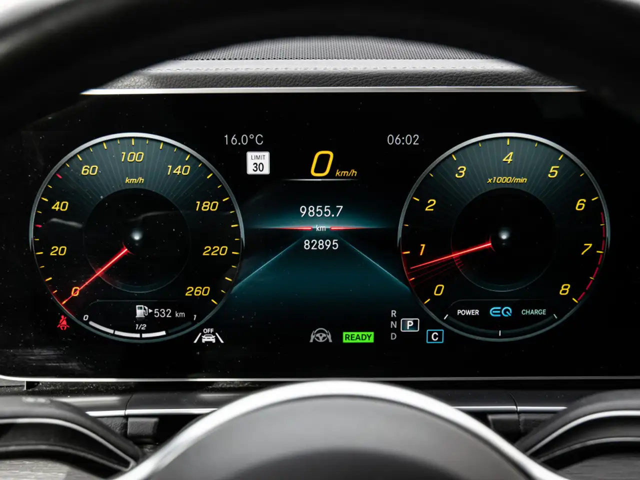 Mercedes-Benz GLE снимка Mercedes-Benz GLE