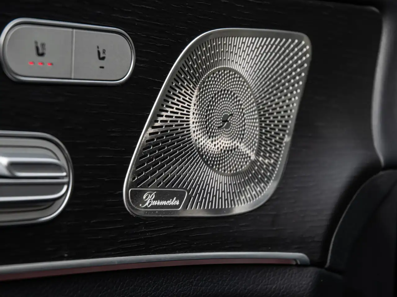 Mercedes-Benz GLE снимка Mercedes-Benz GLE