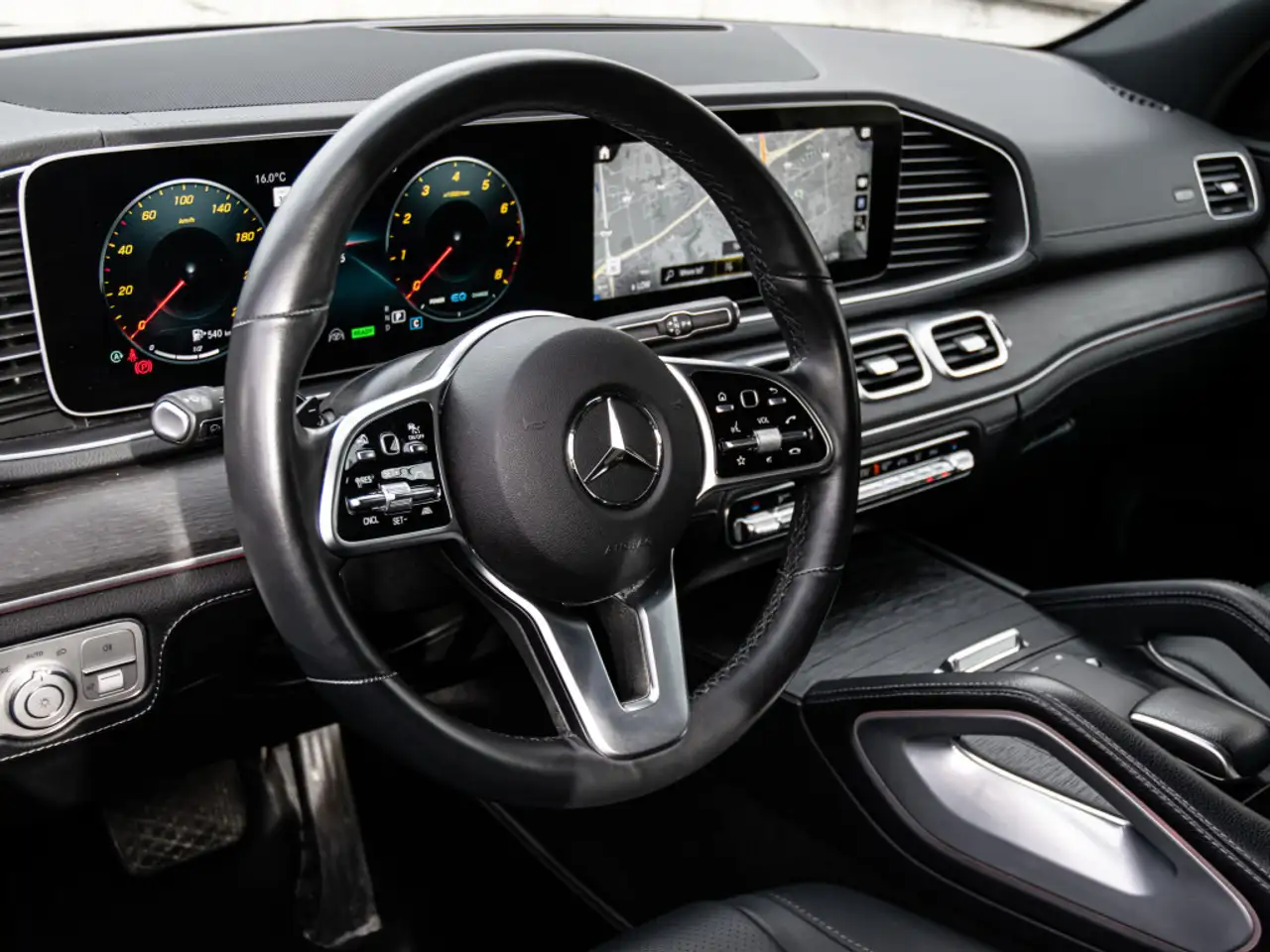 Mercedes-Benz GLE снимка Mercedes-Benz GLE